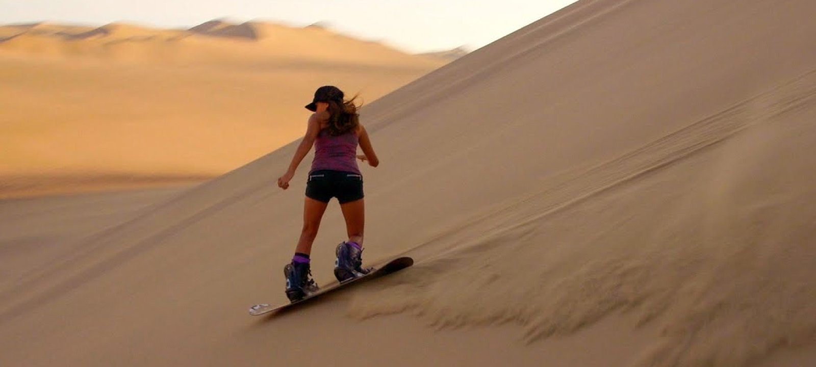 sandboarding in dubai